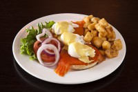 eggs benjamin, poached eggs with salmon brantford ontario symposium restaurant