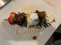 ontario restaurants dessert, special birthday dessert at symposium cafe