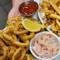 milton restaurant best appetizers calamari and fries at symposium cafe