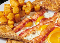 bacon eggs breakfast oakville restaurant